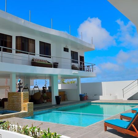 El Descanso Del Guia Puerto Ayora  Exteriör bild