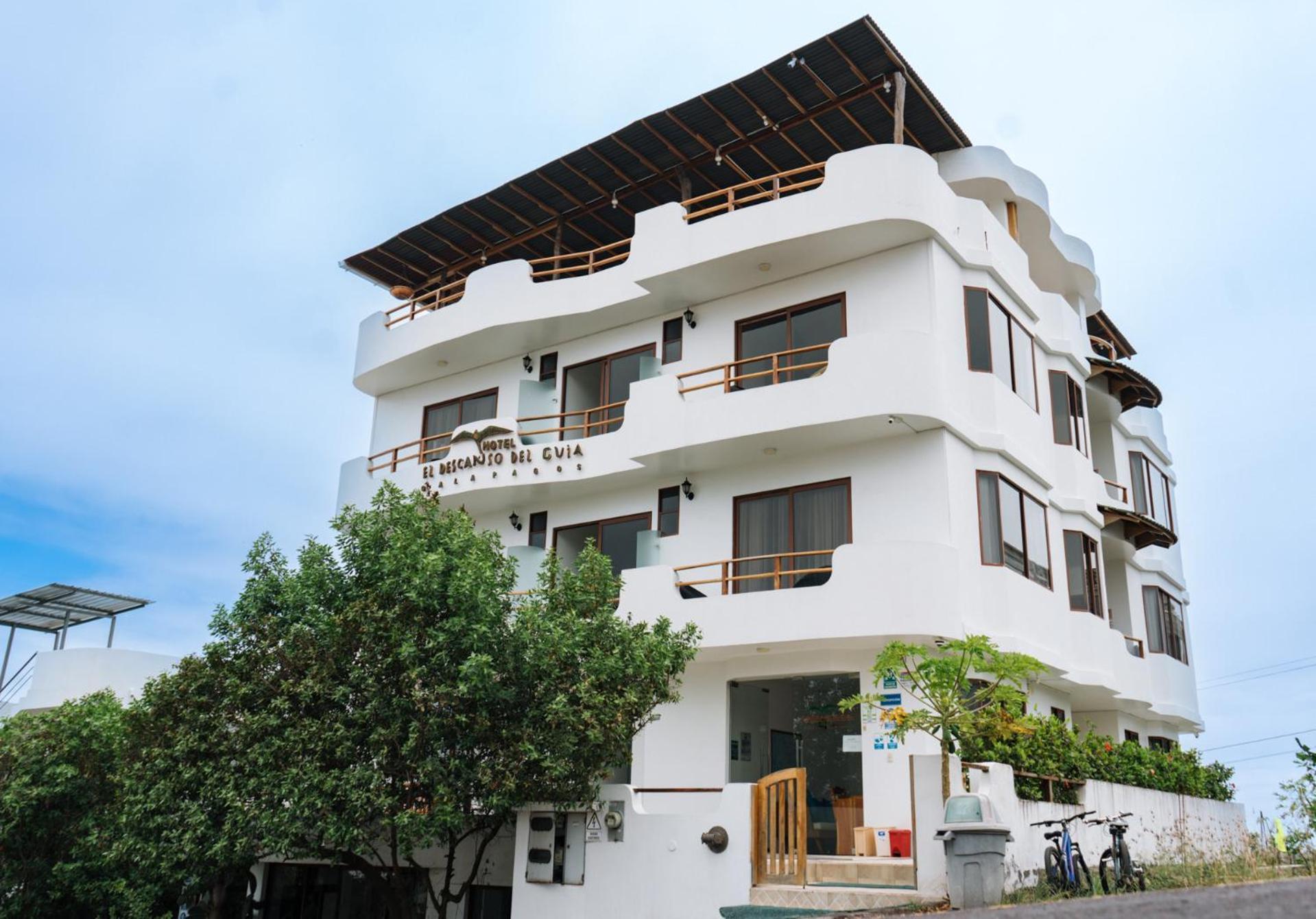 El Descanso Del Guia Puerto Ayora  Exteriör bild