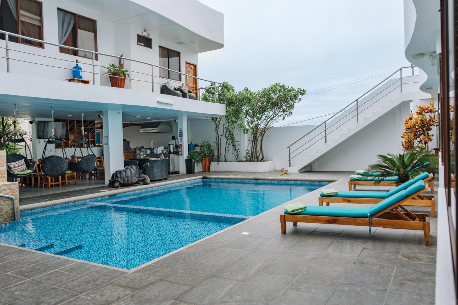 El Descanso Del Guia Puerto Ayora  Exteriör bild