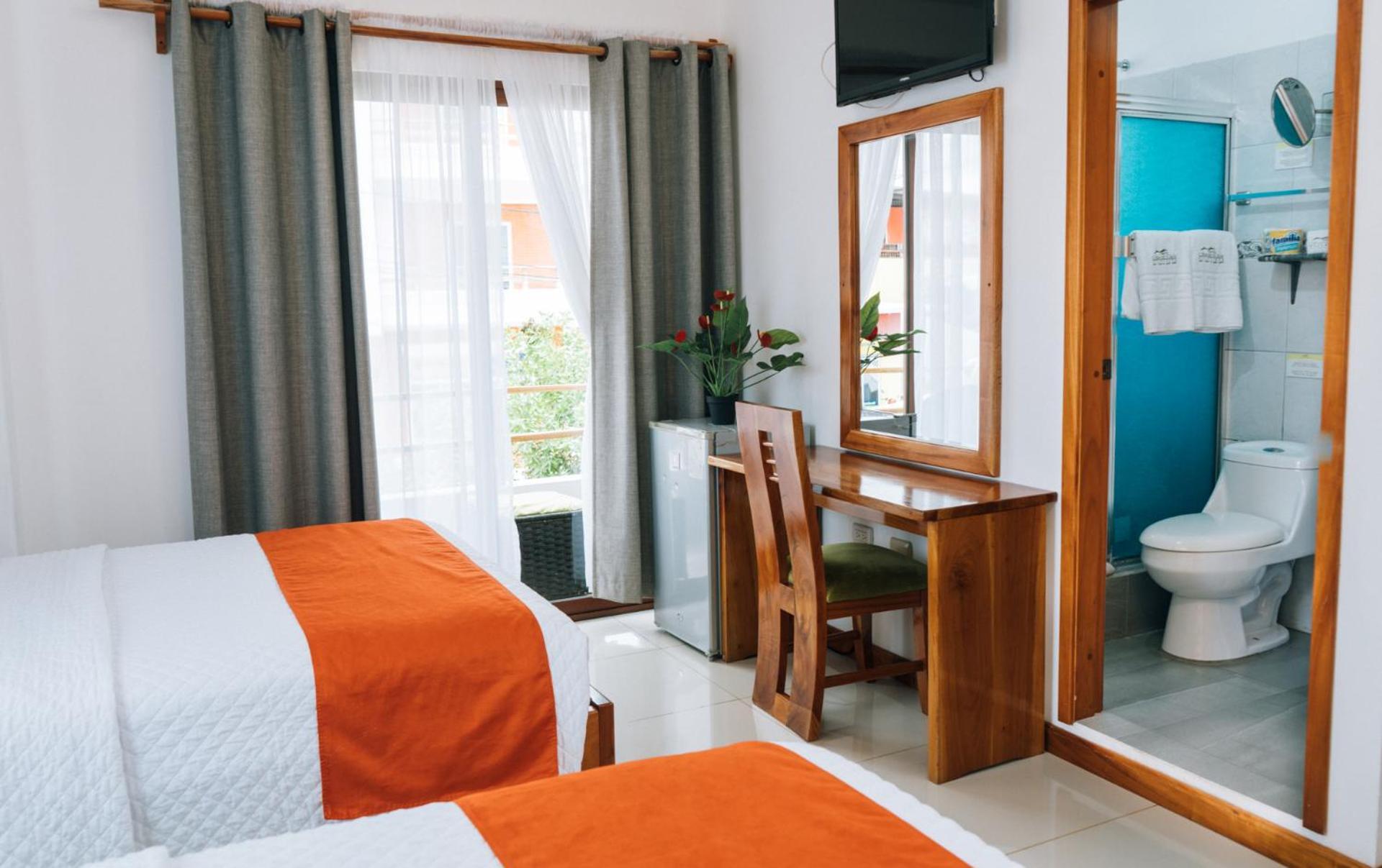 El Descanso Del Guia Puerto Ayora  Exteriör bild