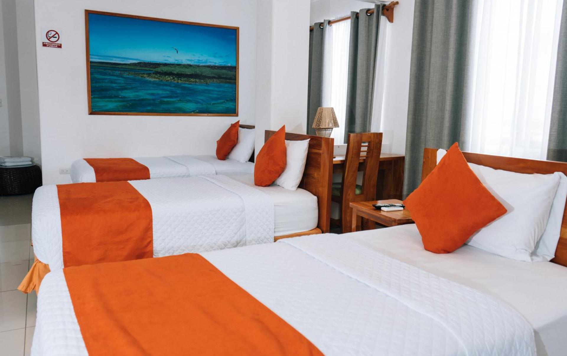 El Descanso Del Guia Puerto Ayora  Exteriör bild