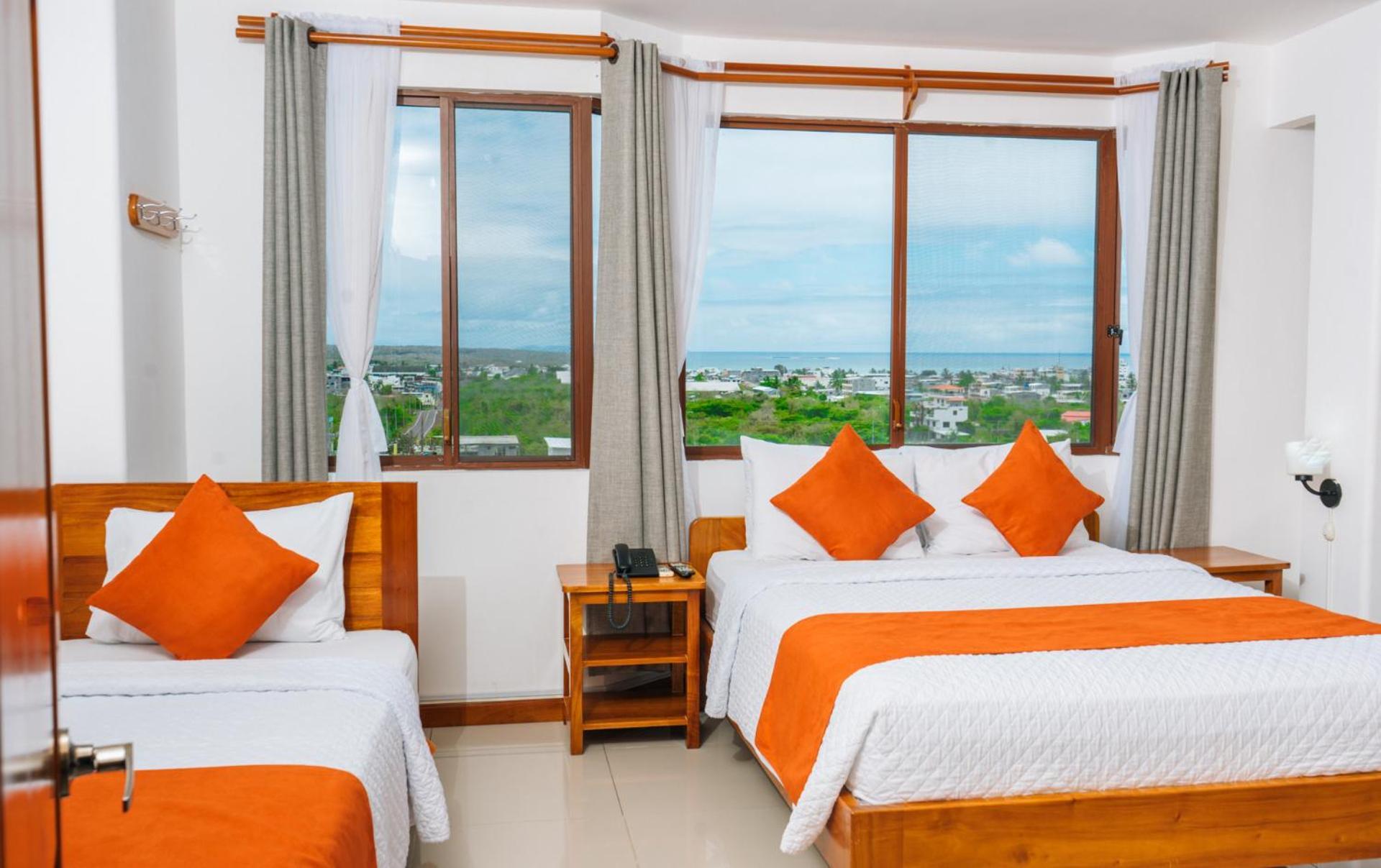 El Descanso Del Guia Puerto Ayora  Exteriör bild
